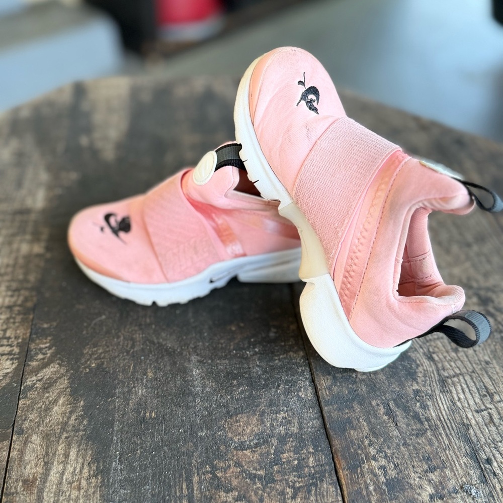 Nike Kids Pink Slip-On Sneakers